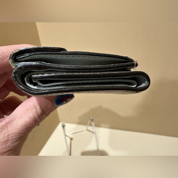 Fendi Calfskin micro trifold wallet - Picture 16 of 16